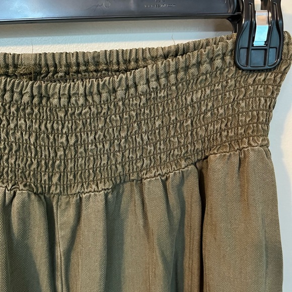 Francesca’s Wide Leg Linen Pants - Picture 3 of 5